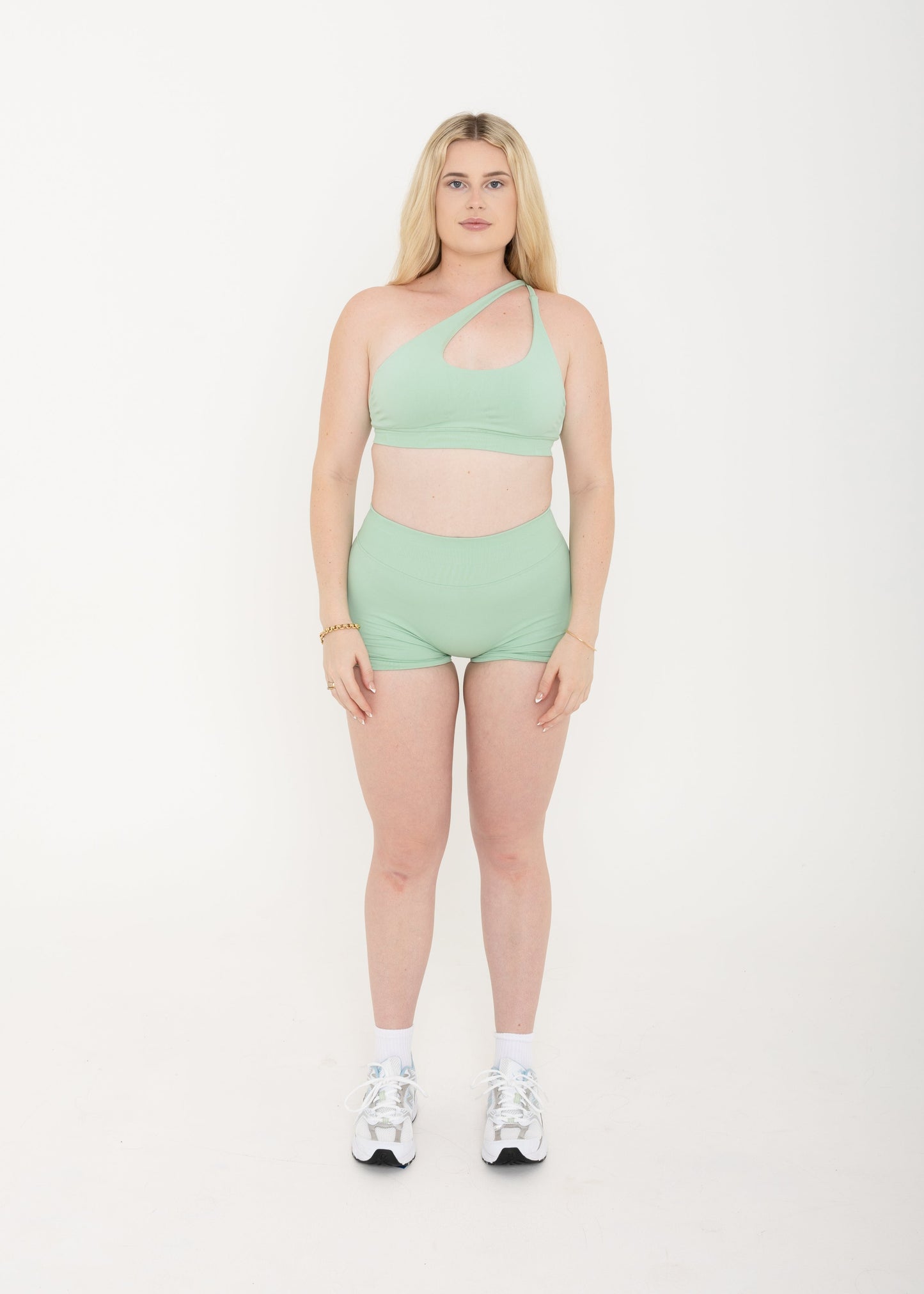 Vital Short - 4.5"