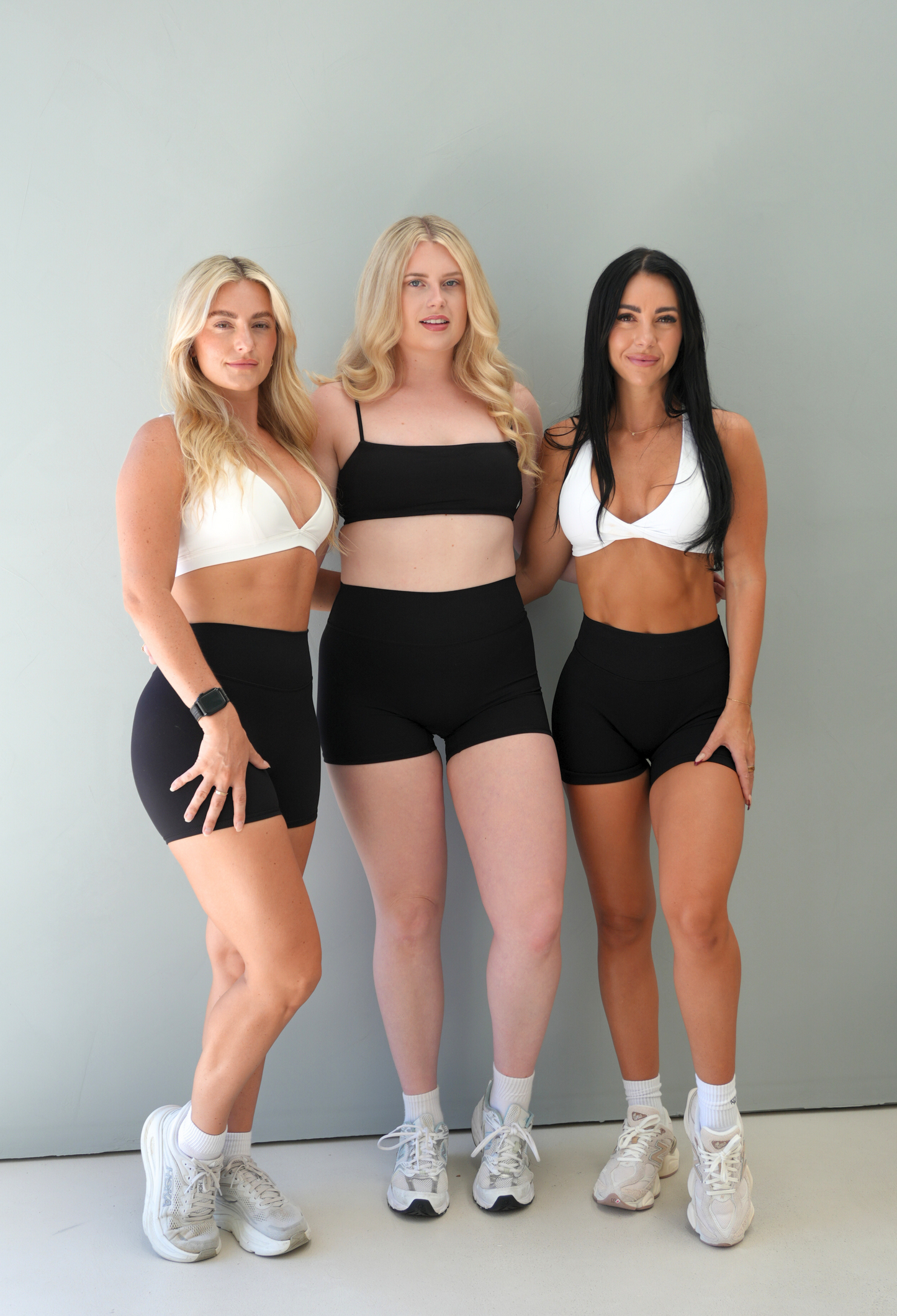 Signature Twist Crop